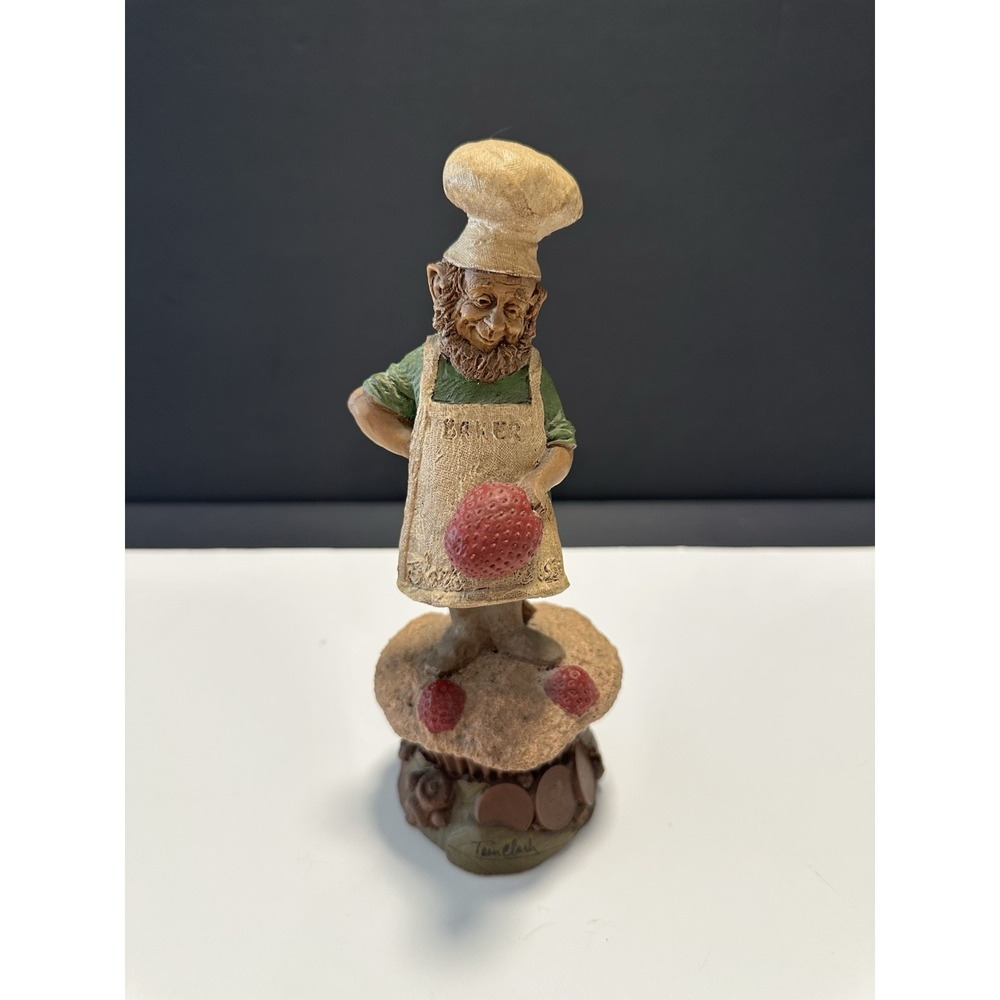Tom Clark Gnome "Baker" 1987 Autographed Clark RARE